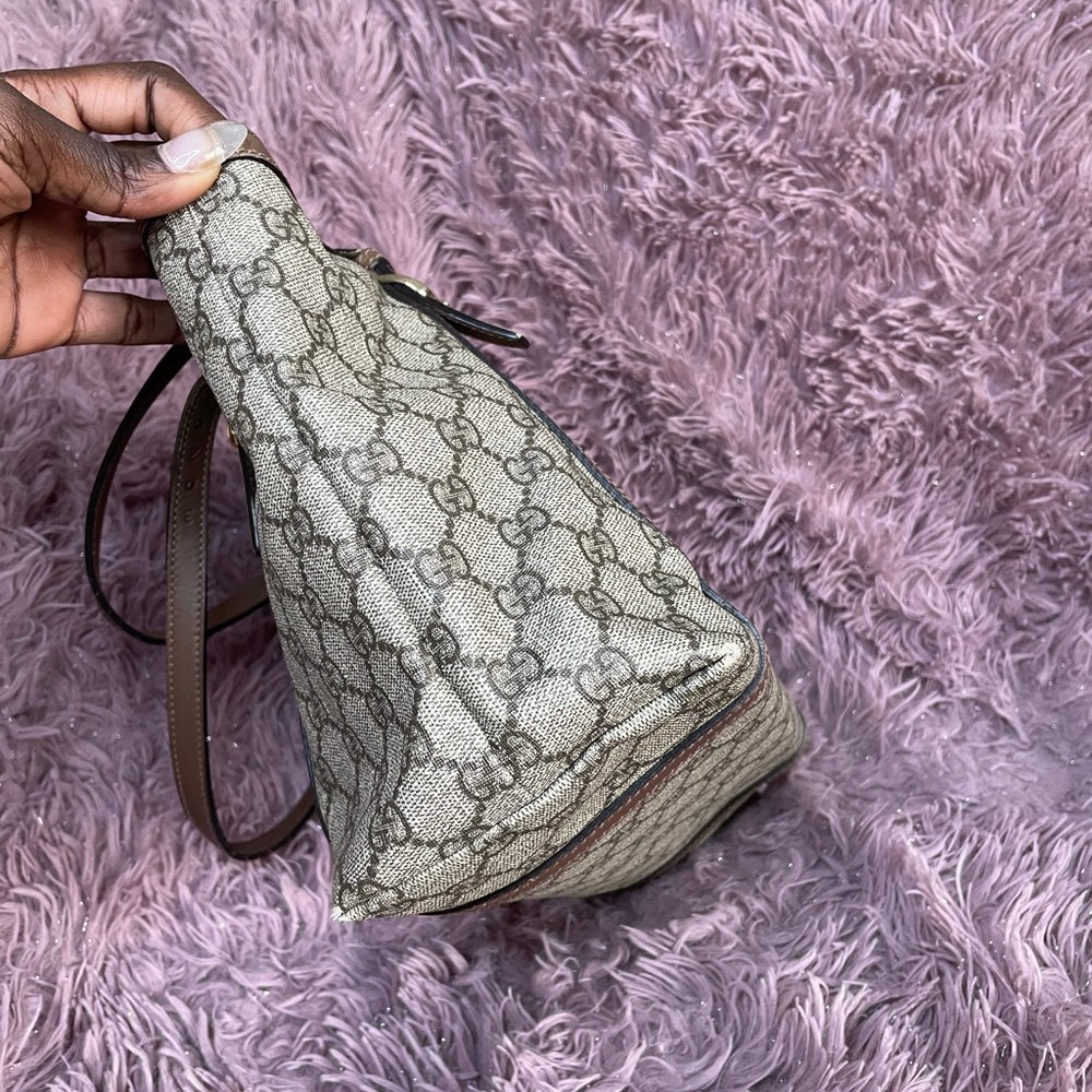 Gucci GG Supreme Brown Tote - Picture 6 of 16